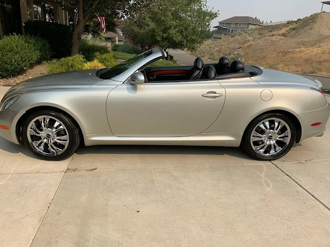 Lexus Premium Wash and Paint Sealant